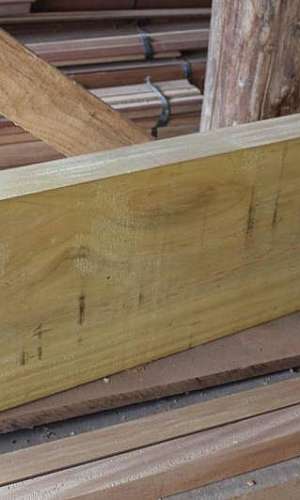 Prancha de madeira para escada Prancha de madeira para escada